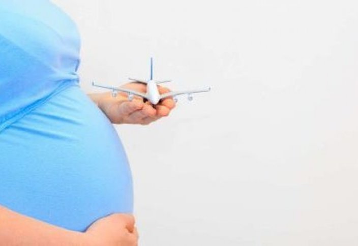 Перелеты во время беременности: советы будущим мамам