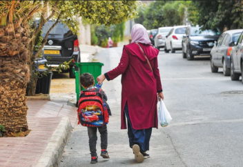 Арaб елі өзін бұрын отарға айналдарған елдің тілін оқу бағдарламасынан алып тастайды