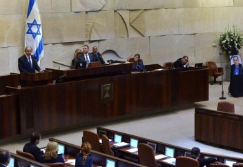 Израиль хочет принять закон, ограничивающий доступ палестинцев в Верховный суд