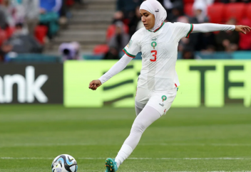 Шариғат шәлісін жамылған спортшы әйел әлем чемпионатының тарихына енді