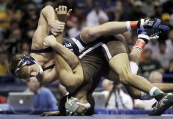 Мұсылман палуаны сақал қоюға рұқсат алды