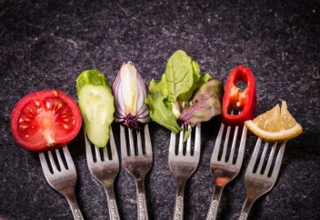 Вегандық дінмен теңестірілді