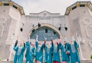 Ислам в Малайзии. 14 интересных фактов (видео)