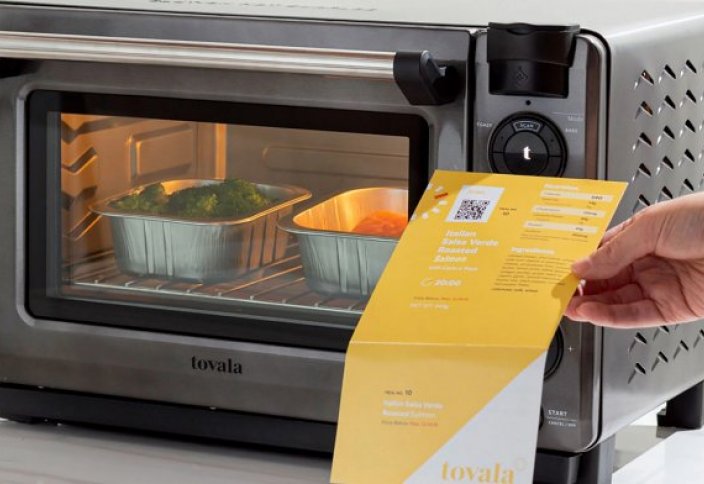 Умная печь Tovala сама приготовит еду – просто дайте ей отсканировать рецепт (видео)