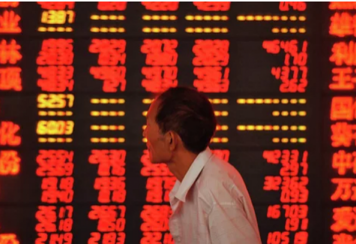 Как Китай пытается остановить крах финансовой системы и почему это мало помогает?