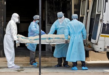 Süddeutsche Zeitung (Германия): что выясняется при вскрытии жертв коронавируса