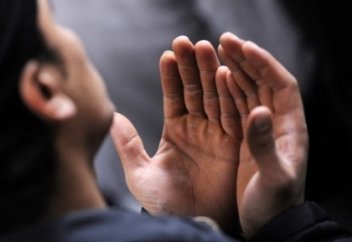 Дұға-тілектеріңіз қабыл болсын!