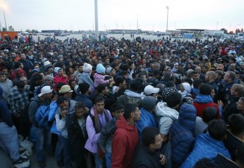 Заңсыз келгендерді енді елден құжатсыз қуады