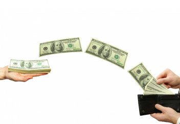 Шетелден Қазақстанға аударылған қаржы қатаң қадағаланады (видео)