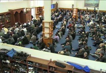 Исследование IFOP: меняющиеся религиозные практики среди молодых мусульман Франции