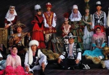 Ұлт (Қырғыз елінің жігітіне арналған ақ өлең.) Авторы: Гүлсара Шалқар