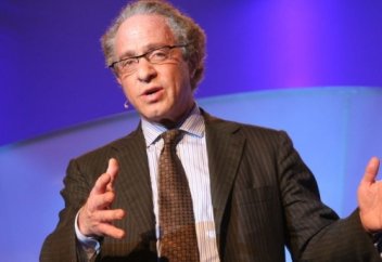 Смерть государств и новое человечество: три опасных идеи Рэя Курцвейла