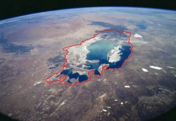 Арал теңізінің тереңінде мешіт бар (Видео)