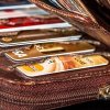 Как мошенники могут узнать баланс банковской карты через SMS