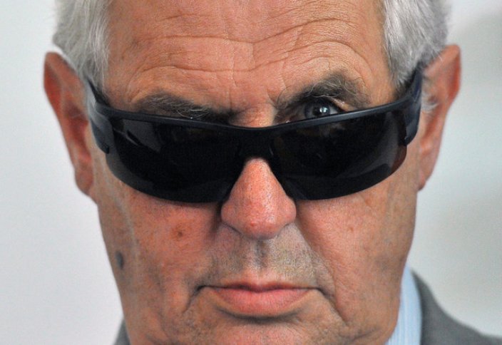 Президент Чехии расстроен из-за покрытых женщин