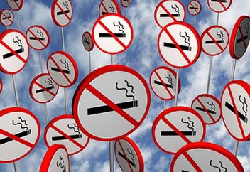 Сауд Арабиясында шылым шегуге тыйым салынды