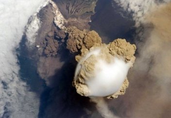 Жанартаудың оянуы (фото+видео)