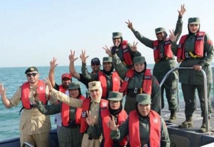 Отряд спасателей в хиджабах заступил на службу в ОАЭ