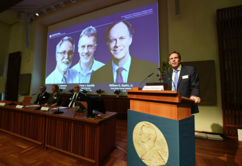 Биылғы Нобел сыйлығы медицинада жасушаға қатысты жаңалыққа берілетін болды