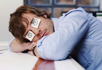 Ученые признали полусон опасным для здоровья