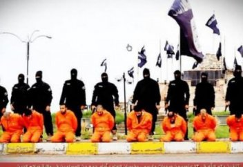 ИСИМ баскесерлері бұл жолы қатарынан 13 адамның басына оқ дарытты (ФОТО)