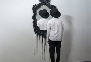 «Заңсыз қабылданған» заңнан зардап шеккендерге өтемақы төленеді