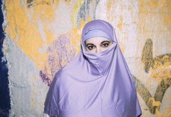 В каких странах ЕС самые строгие запреты на бурки и полные вуали?