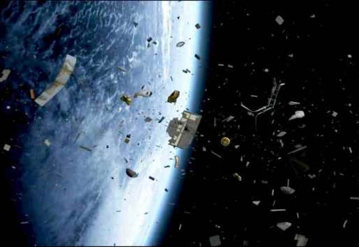Ученые обеспокоены засорением околоземной орбиты для спутников связи