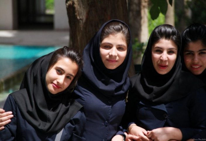 Шариғат шәлісін әдепке сай жамылмағандарға айыппұл  салынады