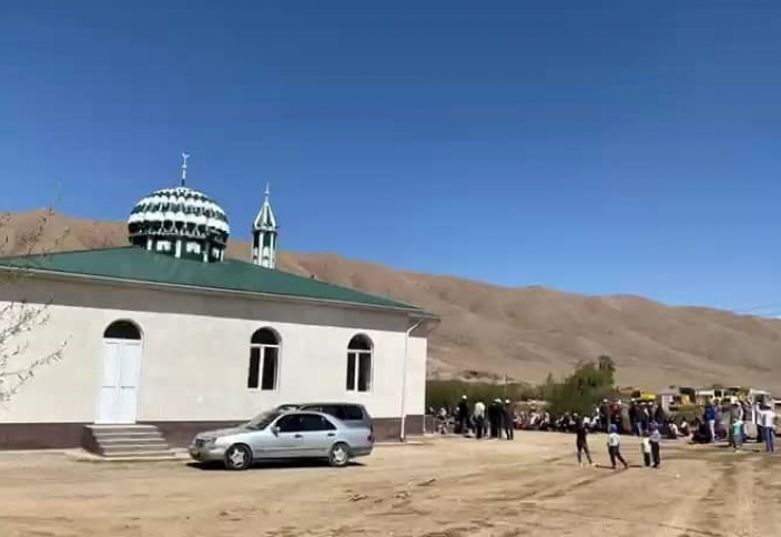 Катар профинансировал строительство мечети в горном селе Кыргызстана
