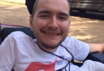 Бас қондыру отасына алғашқы болып келіскен адамның аты-жөні белгілі болды