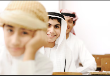 Школы ОАЭ запретили проносить лекарства в классы