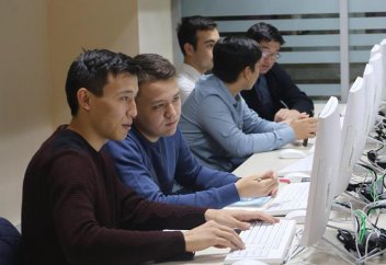 Лицензиясынан айырылған ЖОО студенттері басқа университеттерге қалай ауысады?