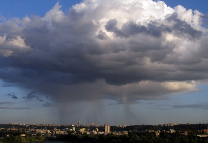 Иран обвинил Израиль в краже дождевых облаков