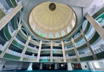 Стамбұлда күллі Түркия мен Еуропада шиғалардың аса ірі мешіті ашылды (фото)