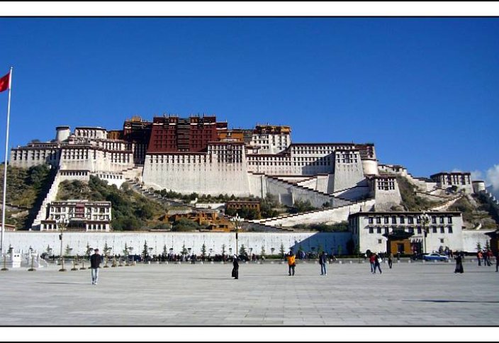 Тибетцы критикуют языковую политику Китая на фоне заявлений об уничтожении культуры и нарушениях прав человека