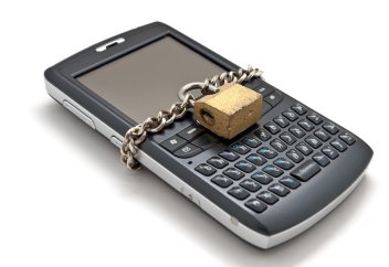 Россиянам могут заблокировать входящие звонки из-за рубежа