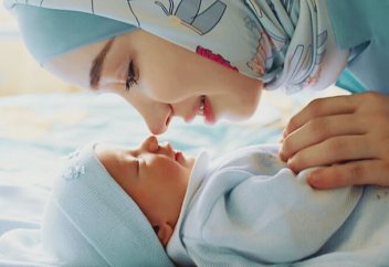 Клетки ребенка годами могут сохраняться в организме матери. Учёные выявили компонент грудного молока, улучшающий развитие младенцев