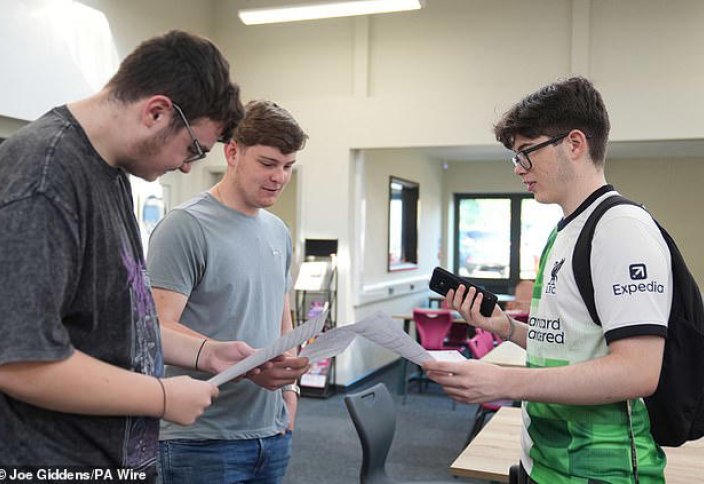 Только один из 10 белых учеников поступит в лучший университет