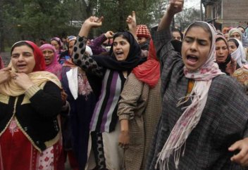 Забастовка в Индии после сожжения юного мусульманина