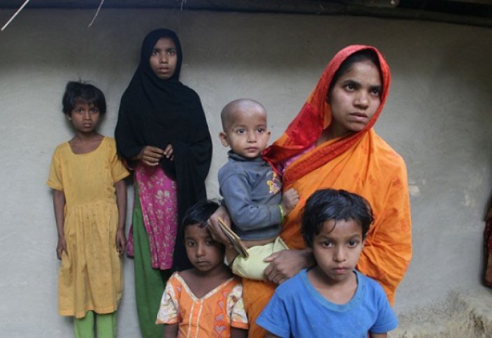 Более 20 тысяч мусульман-рохинья бежали из Мьянмы за два месяца