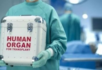 Адамда нәсіл, ұлт, тіл бойынша айырмашылық бар болғанымен ішкі дүниесі жалпы бірдей..