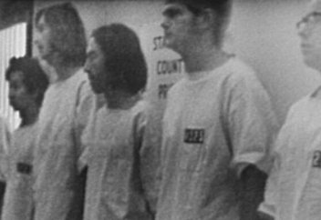 Умер автор знаменитого Стенфордского эксперимента, превратившего обычных людей в садистов