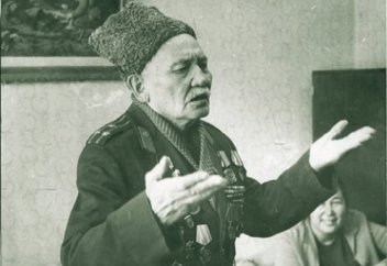 Бауыржан Момышұлының өз дауысы