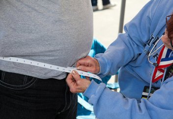 Названо опасное для здоровья увеличение массы тела