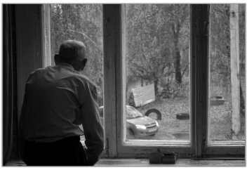 Жылына жасы келіп өлгендерден 200-дей қарт адамның сүйегі пәтерінде жатып қалады