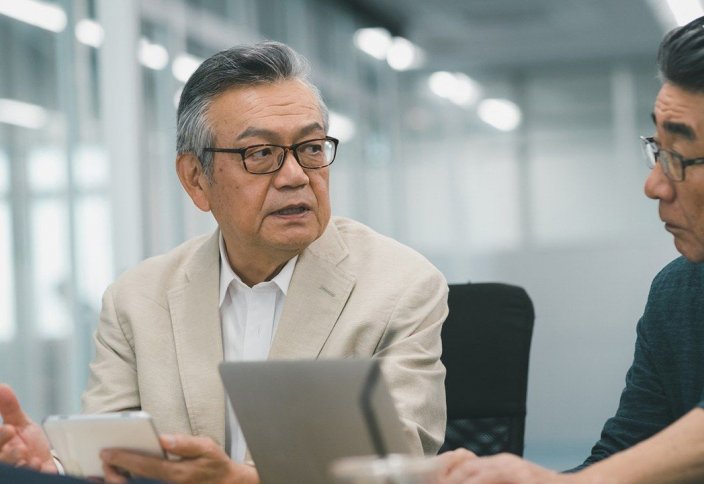 Разные: Многие пожилые люди в Японии поддерживают разрешение работать до 70 лет