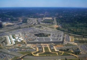 Протестующие против Пентагона сотрудники Google массово увольняются