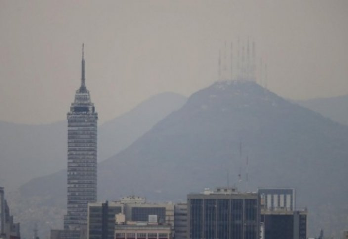Мехикода қала ішінде жеке көлікпен жүруге тыйым салынды (видео)