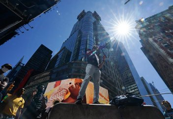 Атеистер мен агностиктердің саяси қозғалысы басталмай жатып тарқап тынды. Сатанистер не дейді?